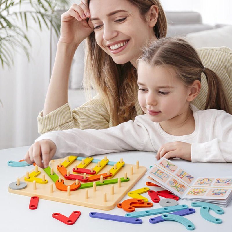 Montessori puzzle | s kolíčkovou deskou a tvary | dřevo, od 3 let | FormFuchs