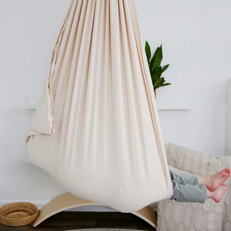 Hamac sensoriel | Refuge douillet à bascule | pour chambre d’enfant | Swaysnug
