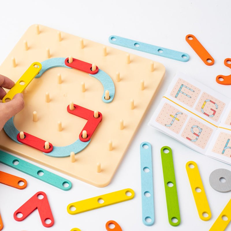 Montessori puzzle | s kolíčkovou deskou a tvary | dřevo, od 3 let | FormFuchs
