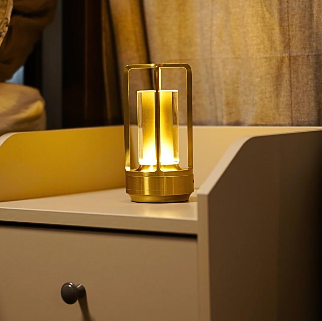 Bezdrátová stolní lampa | Křišťálový design | Stmívání dotykem | CrystalGlow