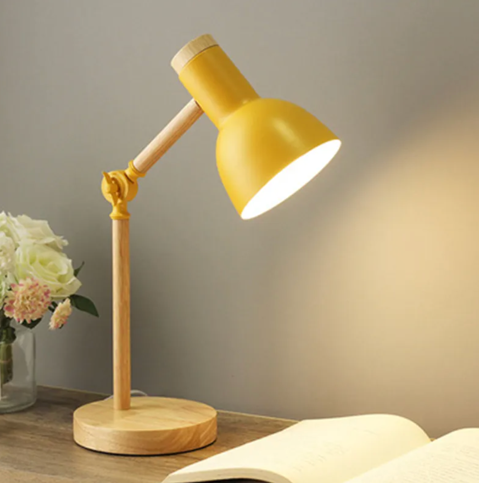 Lampada da tavolo per bambini | Design scandinavo con base in legno | Regolabile in altezza e pieghevole | StudyGlow