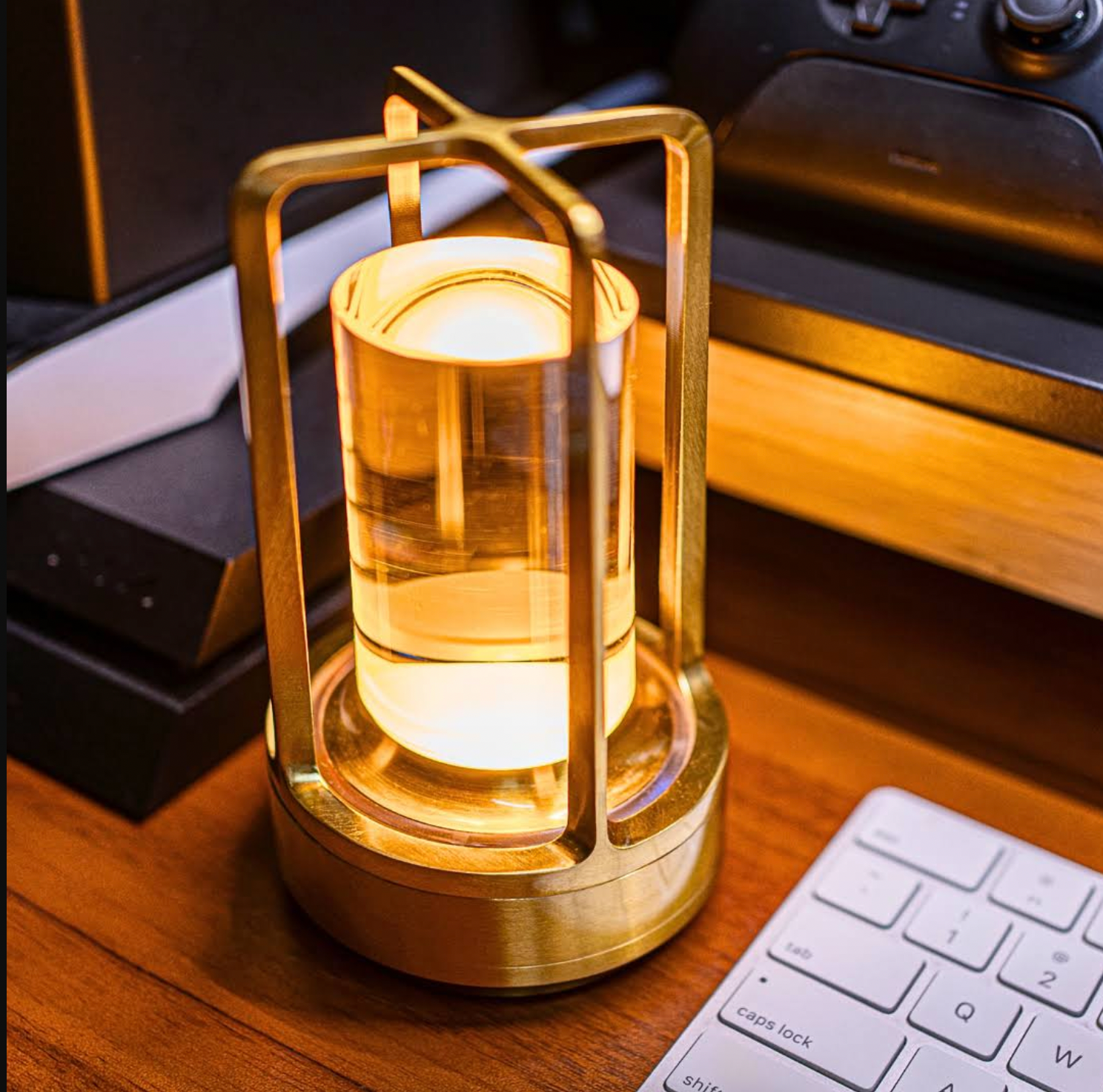 Bezdrátová stolní lampa | Křišťálový design | Stmívání dotykem | CrystalGlow