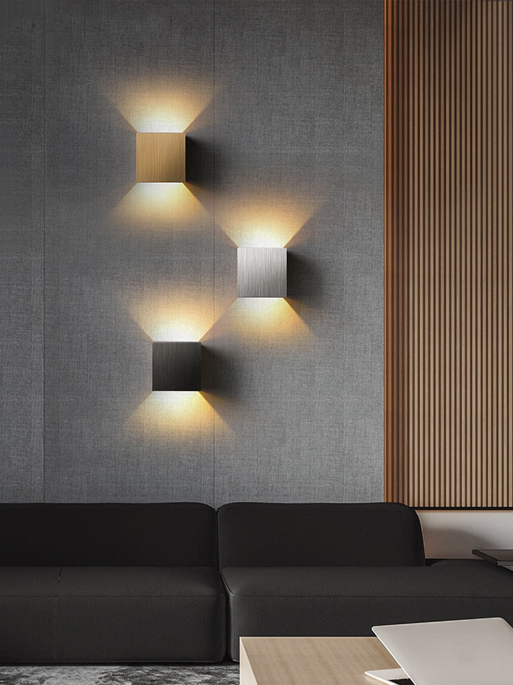 Applique murale LED | design cubique | éclairage vers le haut et le bas pour un effet mural | CubeGlow