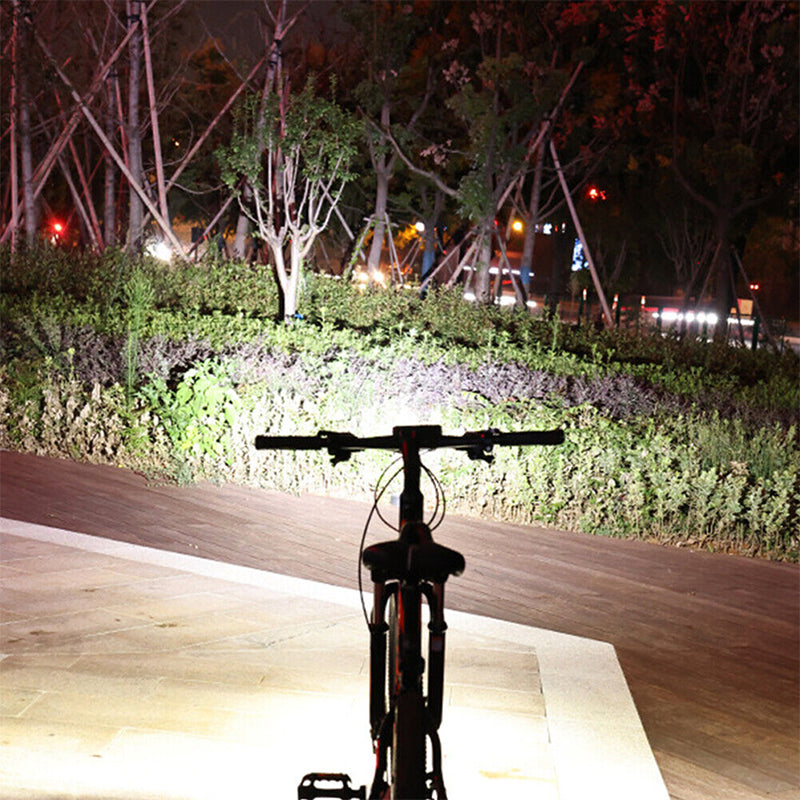 Fahrradbeleuchtung | 180-Grad-Abstrahlwinkel | Batterieanzeige | NightBeam