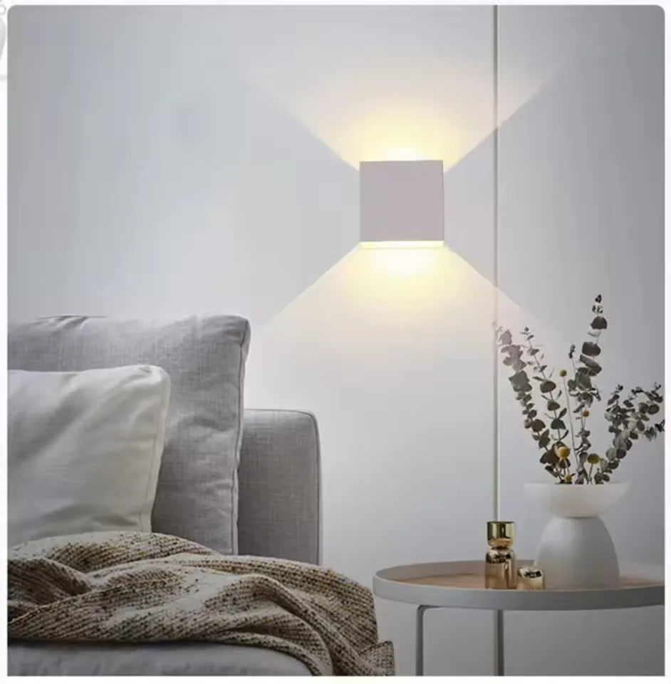 Applique murale LED | design cubique | éclairage vers le haut et le bas pour un effet mural | CubeGlow
