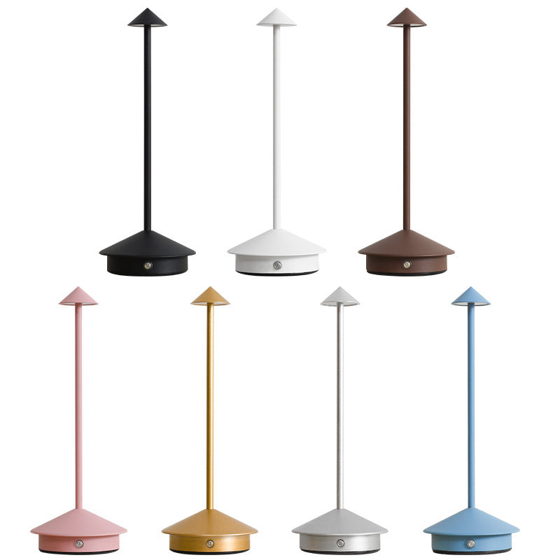 Tischlampe | Kabellose Freiheit | Touch-Dimmer, USB-Ladung | NordGlow