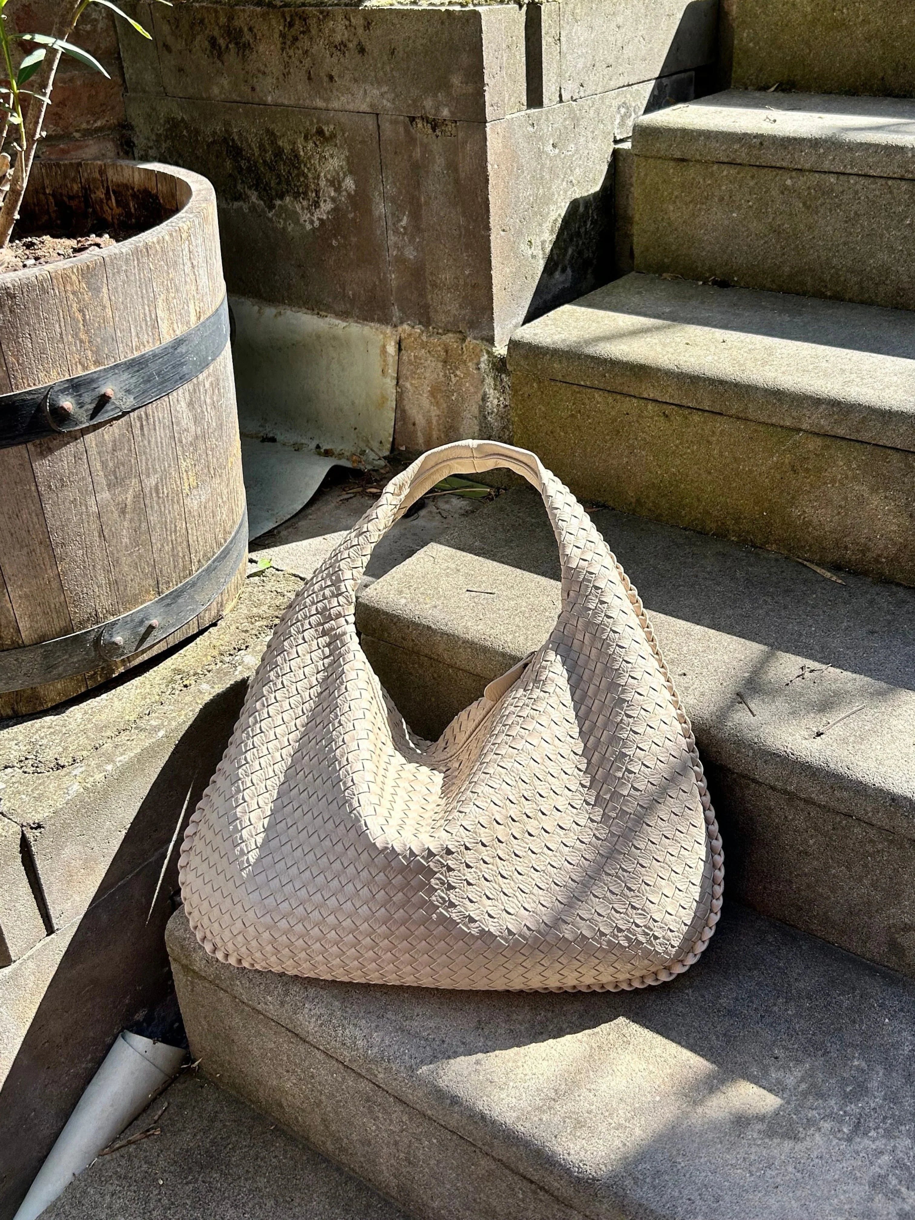 Umhängetasche | Geflochtene Leder-Hobo-Bag | Sicherer Reißverschluss | Aurelia