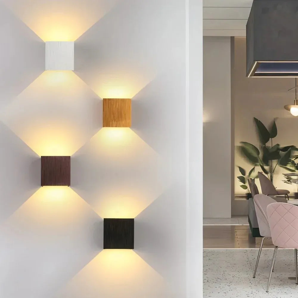 Applique murale LED | design cubique | éclairage vers le haut et le bas pour un effet mural | CubeGlow