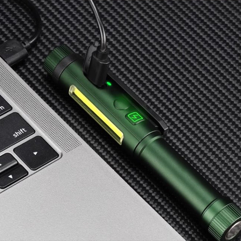2v1 LED svítilna ve tvaru pera | Bodové a pracovní světlo | Magnetická základna a klip, indikátor nabití | LumoPen